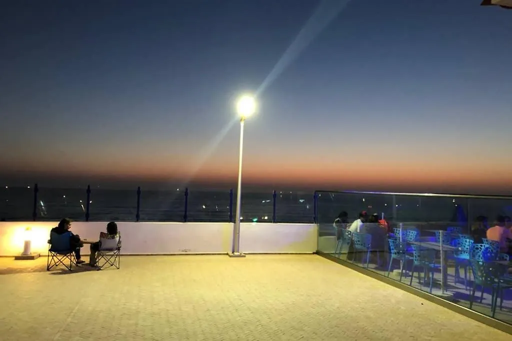 Ferienwohnung Pieds Dans L'Eau, Piscine Face A La Mer - Adan Beach Agadir